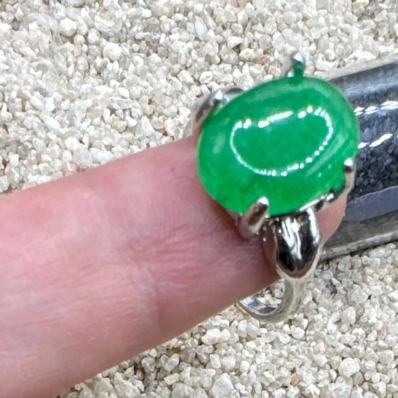 Jade Victorian silver ring / wealth and good luck healing crystal - Picture 2 of 7